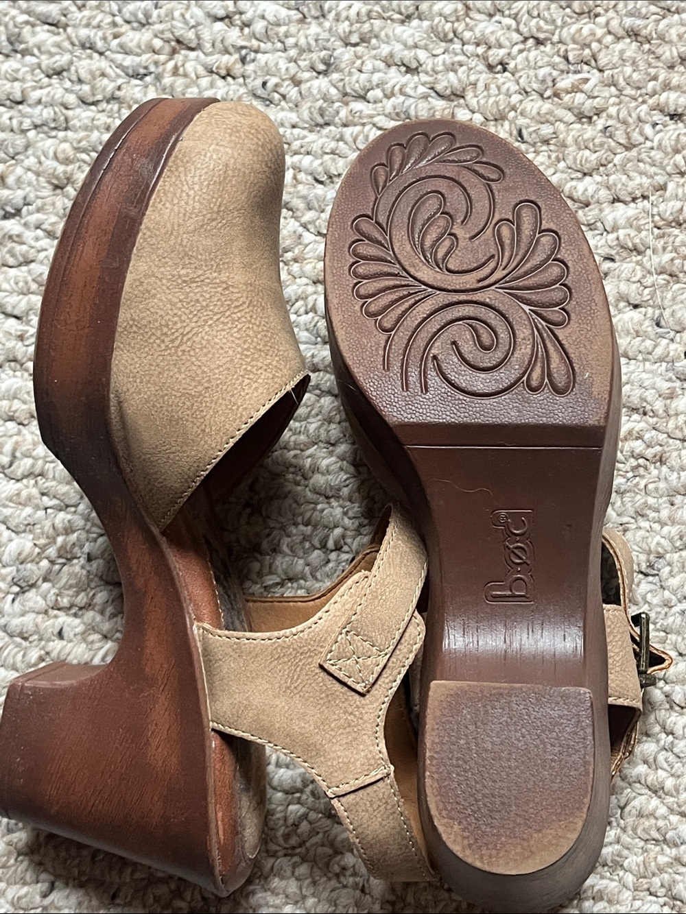 boc Tan Platform Mary Jane Sandals with Buckle Ankle Strap - Picture 3 of 5